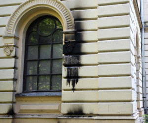 Próba podpalenia synagogi Nożyków w Warszawie