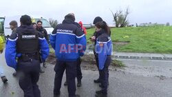 French farmers blockade Bordeaux port - AFP