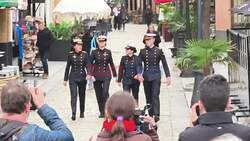 Princess Leonor's outing to a bar in Cadiz with her fellow midshipmen The heir to the throne enjoyed lunch at the Muelle Uno restaurant in Cadiz before beginning her journey on the Juan Sebastian Elcano ship