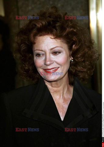 SUSAN SARANDON ATTENDING THE PREMIERE OF " JOE GOULD'S SECRET" AT LOEWE'S E-WALK THEATRE