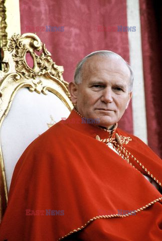 JP II- in Spain 11.1982