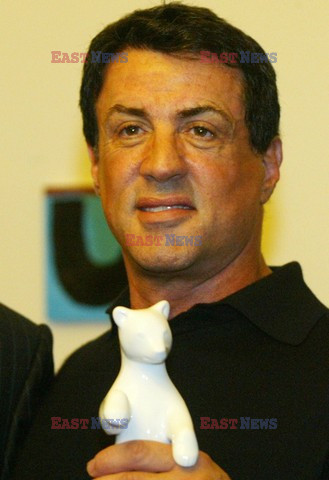 SILVESTER STALLONE Z ZONA JENNIFER NA PREMIERZE FILMU "THE WHOLE NINE YARDS" W LOS ANGELES