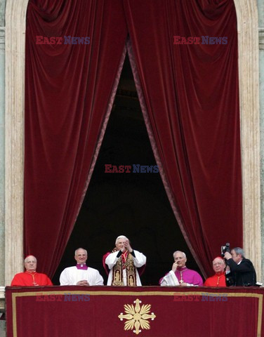 VATICAN-POPE-CONCLAVE-RATZINGER