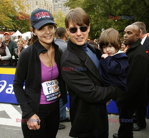 Katie Holmes i Tom Cruise z córką w Nowym Jorku