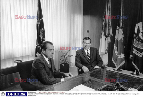 DONALD RUMSFELD I RICHARD NIXON