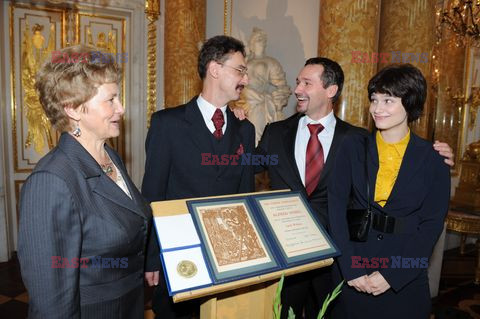 Obchody 25 rocznicy przyznania Lechowi Wałęsie Pokojowej Nagrody Nobla