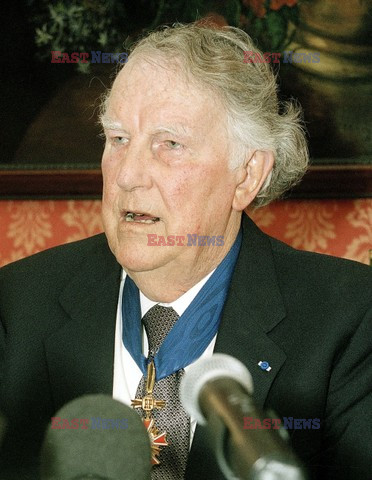 SIR EDMUND HILLARY