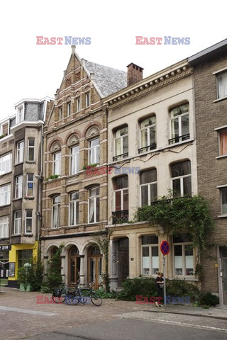 Mieszkanie z tulipanem w starym domu w  Antwerpi -Andreas Von Einsiedel