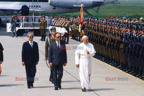 Trzecia pielgrzymka papieża Jana Pawła II do Polski 1987