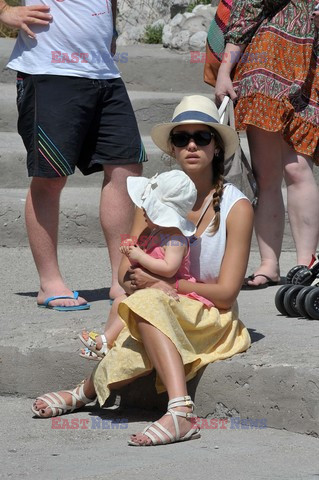 Jessica Alba on holiday in Italy