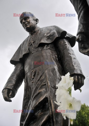 Pomnik Jana Pawła II i Ronalda Regana w Gdańsku