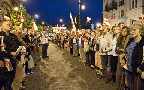 Kolejna miesięcznica katastrofy smoleńskiej