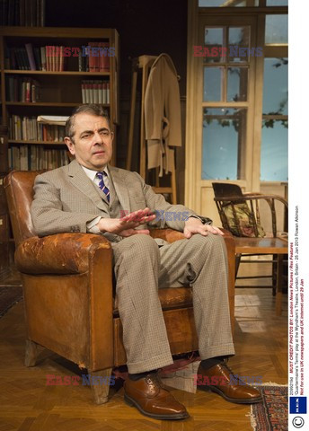 Rowan Atkinson w sztuce teatralnej Quartermaine's Terms 