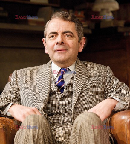 Rowan Atkinson Quartermaine's Terms play