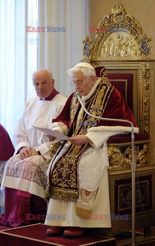 Benedict XVI announces his resignation