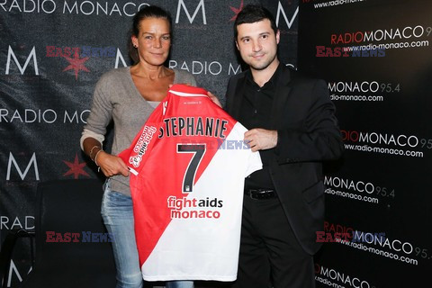 Księżniczka Stefania w koszulce AS Monaco