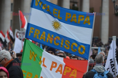 Pope Francis leads his first Angelus prayer 