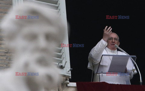 Pope Francis leads his first Angelus prayer 