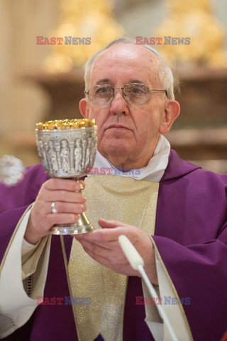 Pope Francis leads his first Angelus prayer 