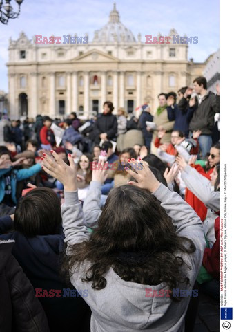 Pope Francis leads his first Angelus prayer 