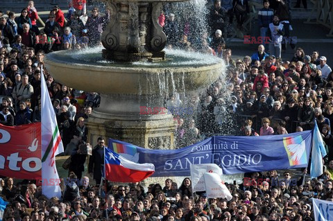 Msza Pontyfikalna na Placu Świętego Piotra