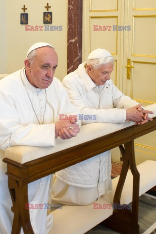 Two popes met for the first time in hundreds of years