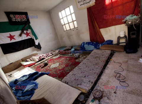 Free Syrian Army youth soldiers attend a training camp 