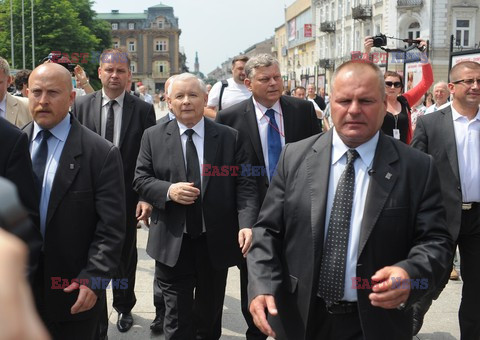 Odsłonięcie pomnika Lecha i Marii Kaczyńskich w Radomiu