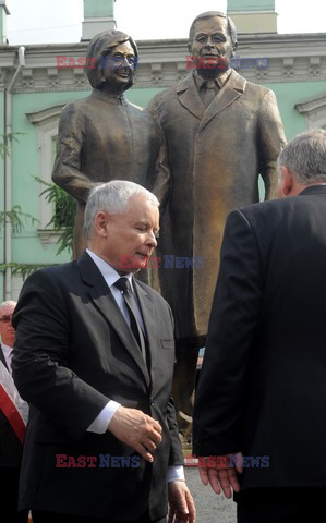 Odsłonięcie pomnika Lecha i Marii Kaczyńskich w Radomiu