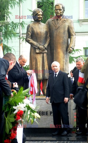 Odsłonięcie pomnika Lecha i Marii Kaczyńskich w Radomiu