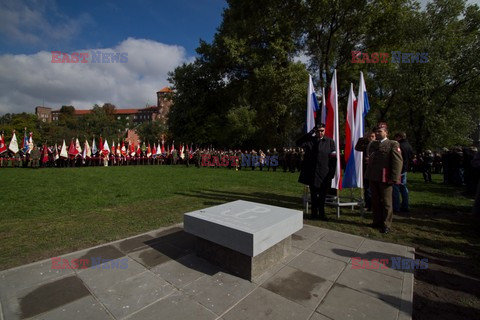 Wmurowanie kamienia węgielnego pod pomnik Armii Krajowej w Krakowie