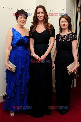 Duchess of Cambridge arrives at a gala dinner 