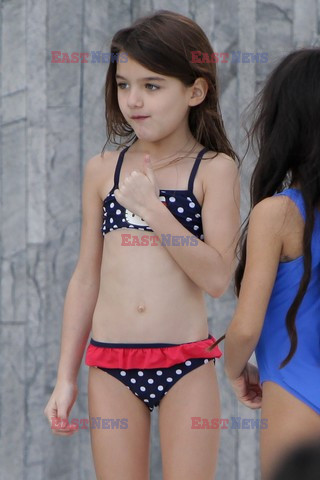 Katie Holmes and Suri Cruise wear bikinis 