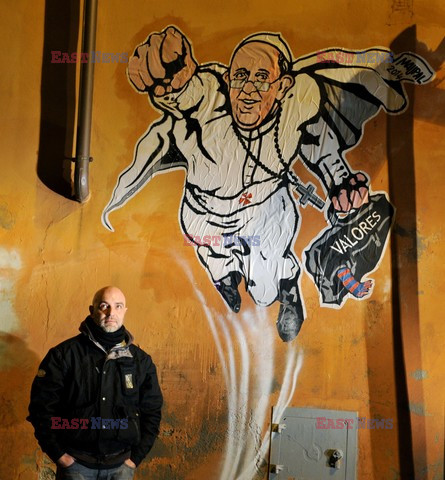 Mural, grafiti z Papieżem Franciszkiem