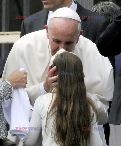 Papież Franciszek - audiencja generalna na placu świętego Piotra