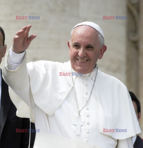 Papież Franciszek - audiencja generalna na placu świętego Piotra