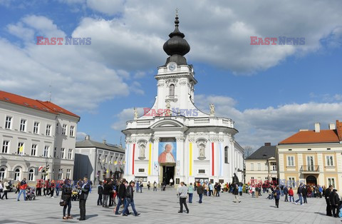 Floribeth Mora Diaz cudownie uzdrowiona przez papieża w Wadowicach