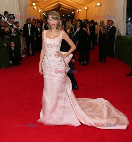 Charles James: Beyond Fashion Met Gala