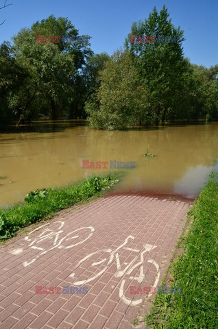 Wisła przekroczyła stan alarmowy w Warszawie