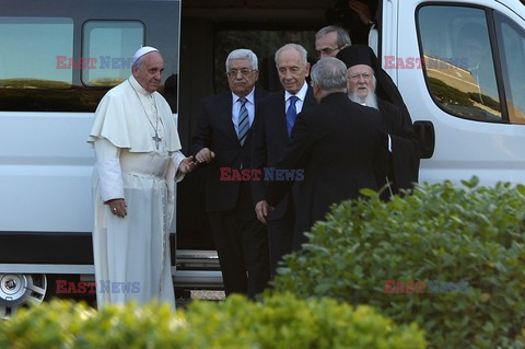 Spotkanie papieża Franciszka z Szimonem Peresem i Mahmudem Abbasem