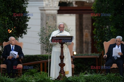 Spotkanie papieża Franciszka z Szimonem Peresem i Mahmudem Abbasem