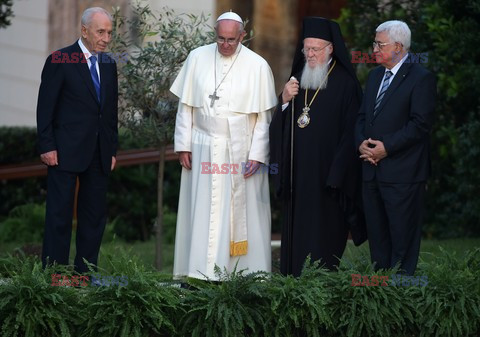 Spotkanie papieża Franciszka z Szimonem Peresem i Mahmudem Abbasem