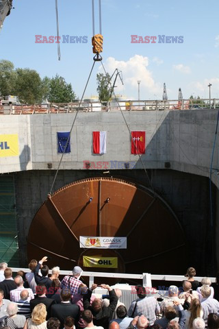 Damroka skończyła wiercić tunel pod Martwą Wisła w Gdańsku