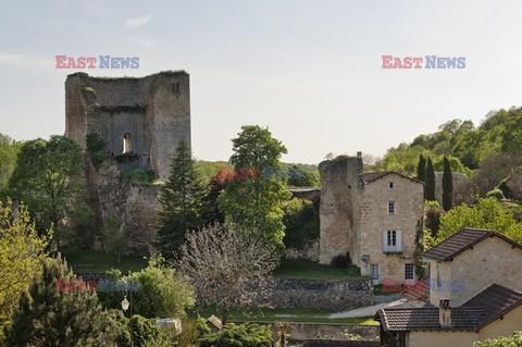 Luksusowe mieszkanie w ruinach chateau w Dordogne - Andreas Von Einsiedel