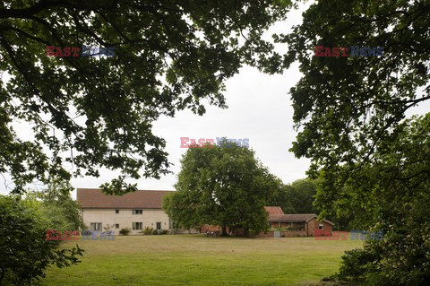 Posiadłość na 8 akrach łąk i lasu - Andreas Von Einsiedel