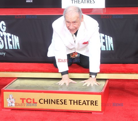 Mel Brooks odcisnął swoje dłonie i stopy