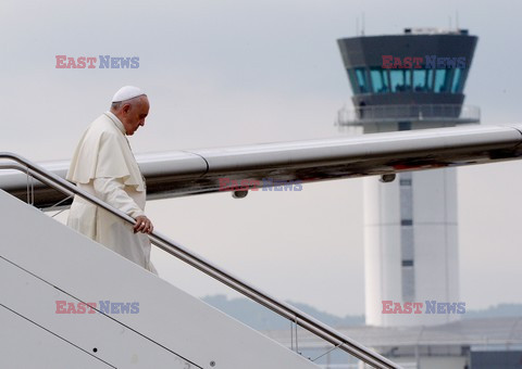 Papież Franciszek z wizytą w Tiranie