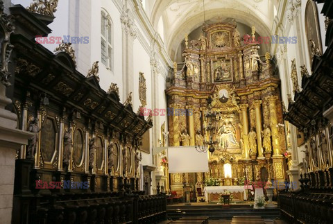 Architektura i sztuka sakralna w Polsce Monk