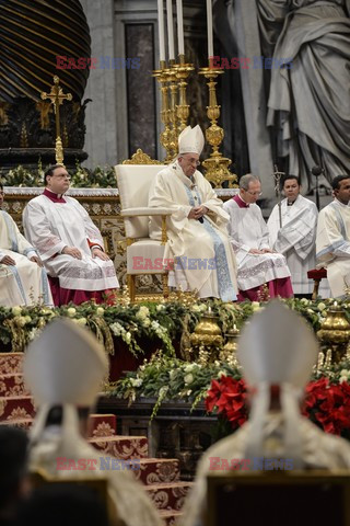 Papież Franciszek odprawia mszę w Nowy Rok