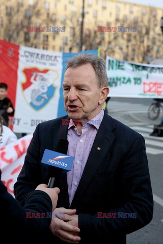 Protest przeciwko zamknięciu Gwardii.